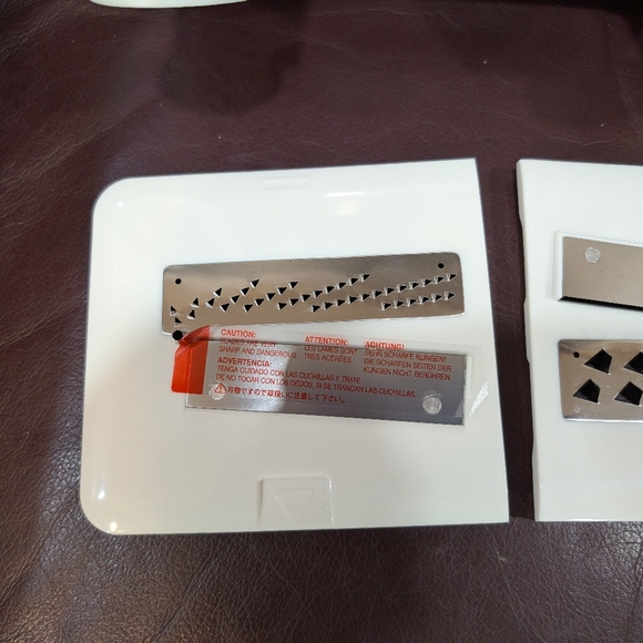 Paderno 4 blade spiralizer - Picture 6 of 16